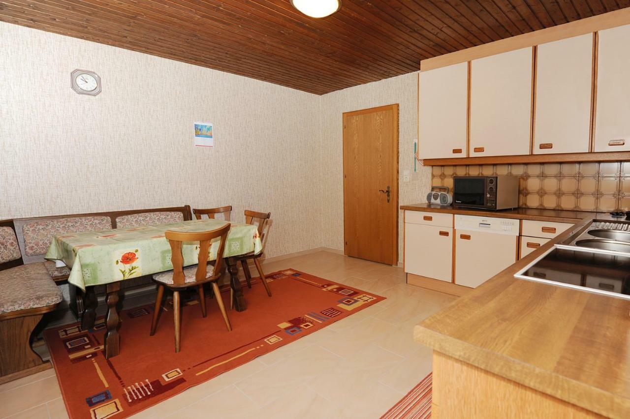 مبيت وإفطار سانكت غالنكرش Haus Karin الغرفة الصورة